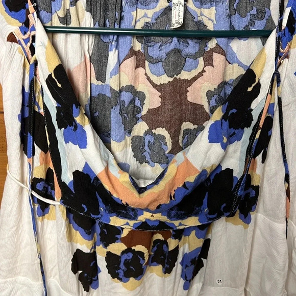 Free people women’s cape/dress Sm viscose lightweight  floral print mini event - Picture 3 of 8